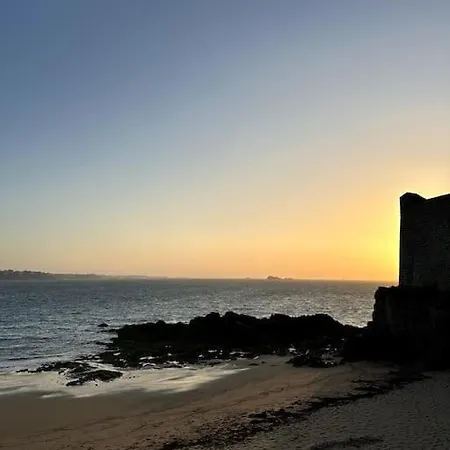 Apartment Neuf Entierement Equipe, Intramuros, Plage Et Commerces A Proximite *